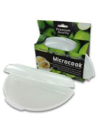 Microwave omelette cooker