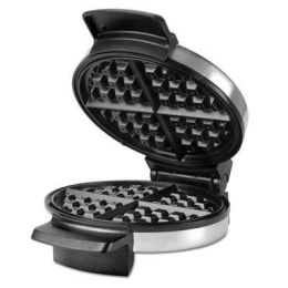 BD  Belgian Waffle Maker